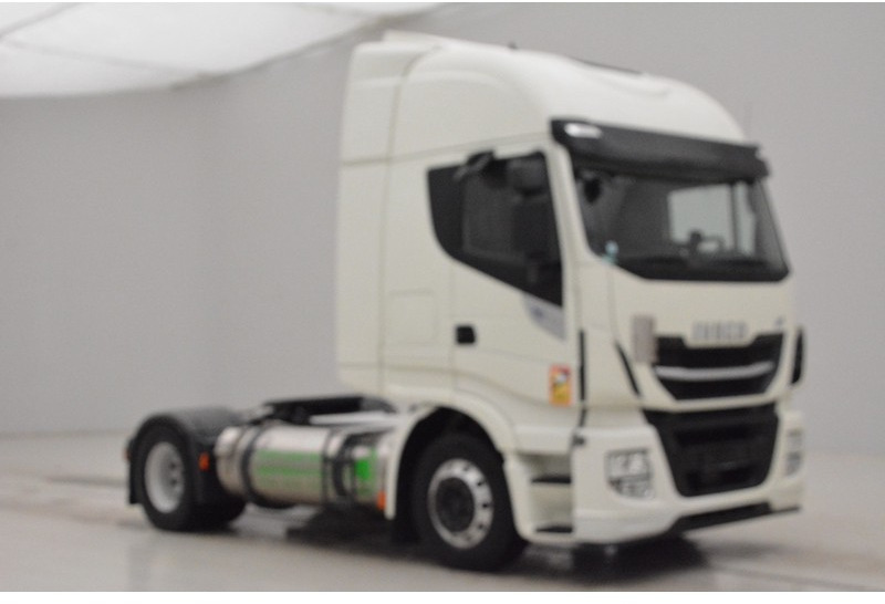 Iveco Stralis AS440S40 LNG Natural Power - Vilcējs: foto 3 Iveco Stralis AS440S40 LNG Natural Power - Vilcējs: foto 3