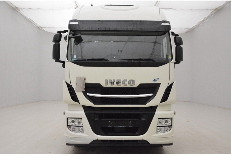 Iveco Stralis AS440S40 LNG Natural Power - Vilcējs: foto 2 Iveco Stralis AS440S40 LNG Natural Power - Vilcējs: foto 2