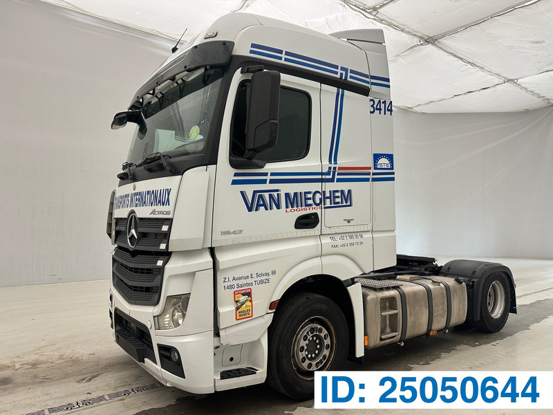 Mercedes-Benz Actros 1842 - Vilcējs: foto 1 Mercedes-Benz Actros 1842 - Vilcējs: foto 1