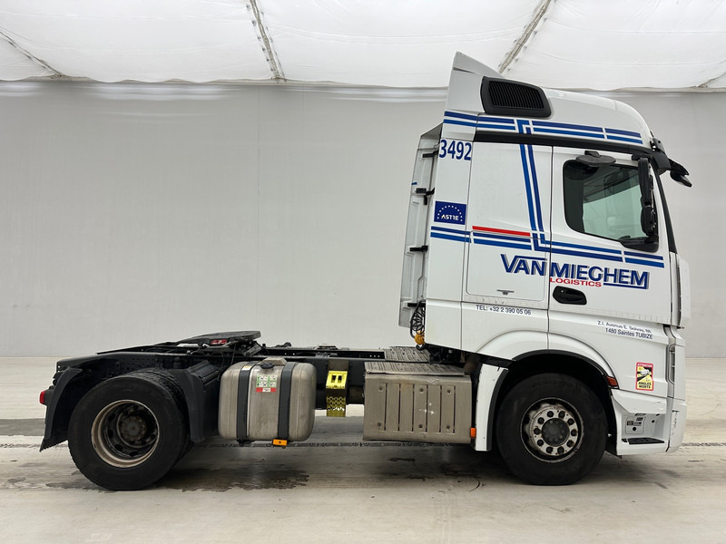 Mercedes-Benz Actros 1842 - Vilcējs: foto 4 Mercedes-Benz Actros 1842 - Vilcējs: foto 4