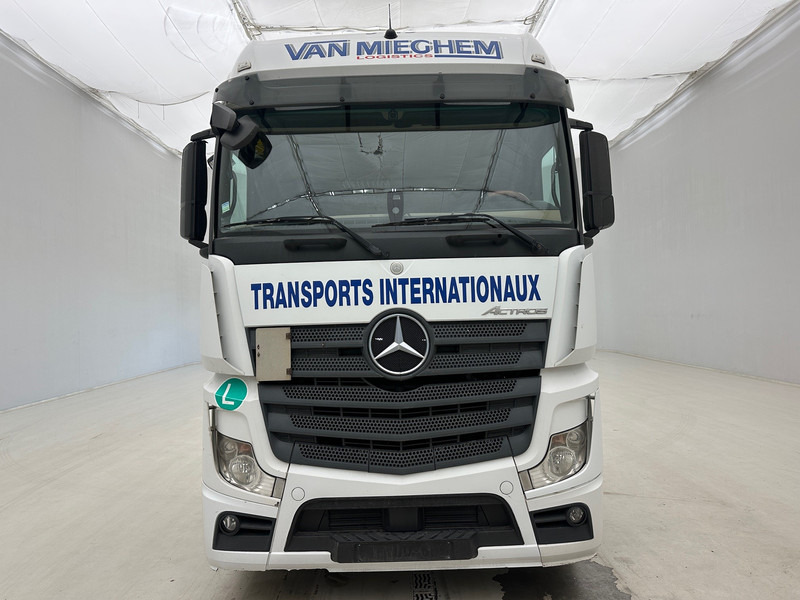 Mercedes-Benz Actros 1842 - Vilcējs: foto 2 Mercedes-Benz Actros 1842 - Vilcējs: foto 2