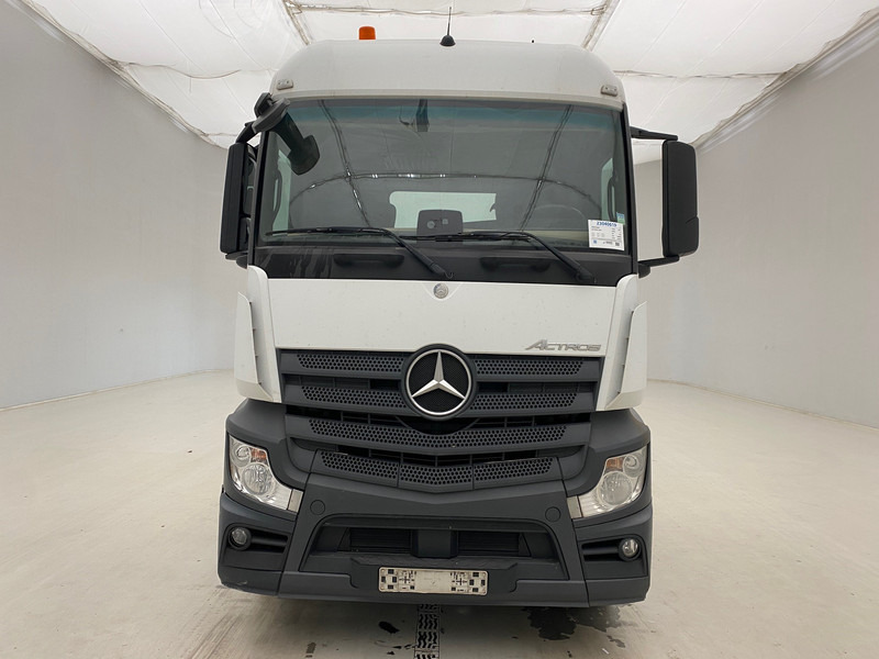Mercedes-Benz Actros 1943 - Vilcējs: foto 2 Mercedes-Benz Actros 1943 - Vilcējs: foto 2