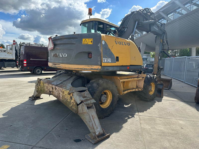 Volvo EW140 - Riteņu ekskavators: foto 4 Volvo EW140 - Riteņu ekskavators: foto 4