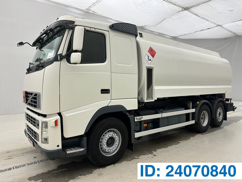 Volvo FH 440 - 6x2* - Autocisterna: foto 1 Volvo FH 440 - 6x2* - Autocisterna: foto 1