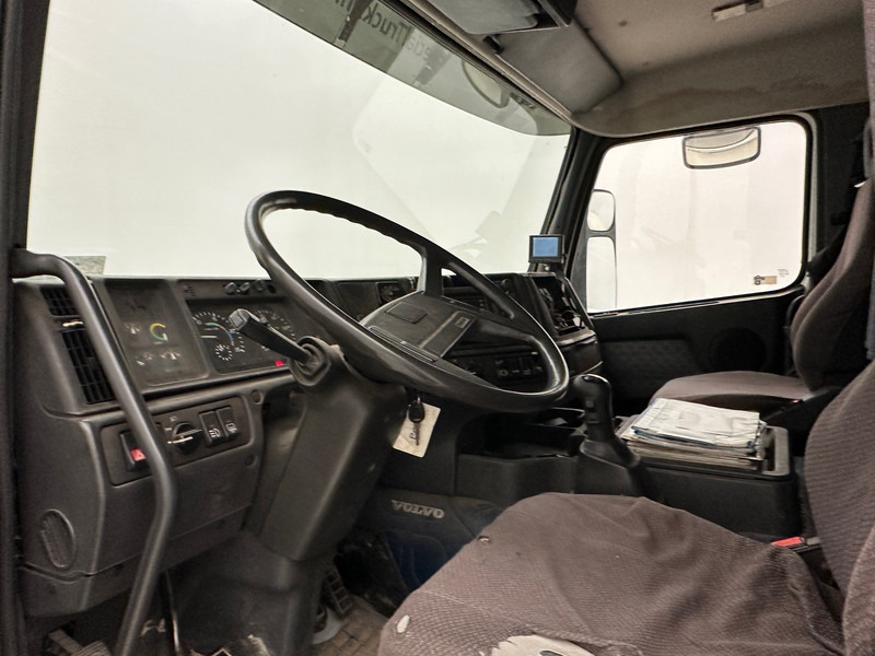 Kravas auto ar manipulatoru Volvo FH12.380 - 6x2*: foto 10