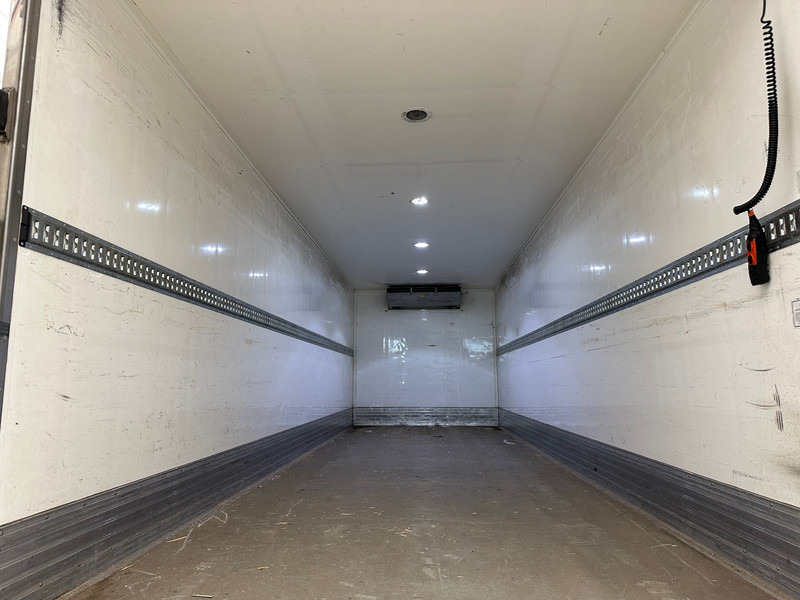 Volvo FL 250 - Kravas automašīna refrižerators: foto 5 Volvo FL 250 - Kravas automašīna refrižerators: foto 5