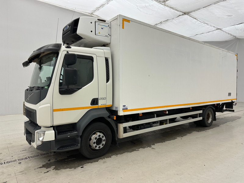 Volvo FL 250 - Kravas automašīna refrižerators: foto 1 Volvo FL 250 - Kravas automašīna refrižerators: foto 1