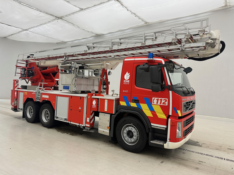 Volvo MAGIRUS ALP330 - FM 340 - 6x4 - Ugunsdzēsēju mašīna: foto 3 Volvo MAGIRUS ALP330 - FM 340 - 6x4 - Ugunsdzēsēju mašīna: foto 3