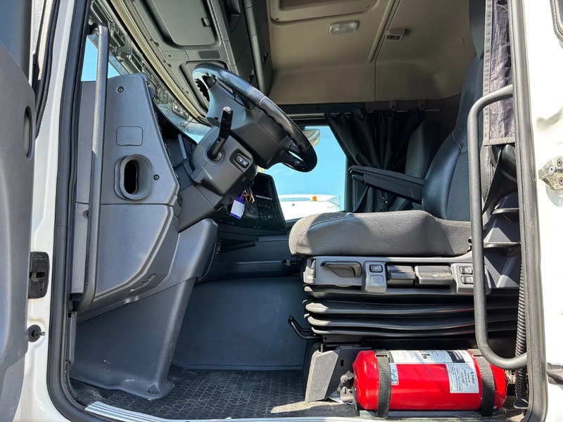 Scania G360 6X2 Euro 6 - Konteineru vedējs/ Kravas automašīna ar noņemamā virsbūve: foto 5 Scania G360 6X2 Euro 6 - Konteineru vedējs/ Kravas automašīna ar noņemamā virsbūve: foto 5