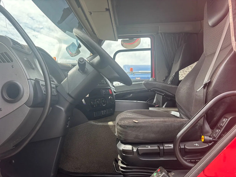 DAF CF 460 Spacecab Euro 6 - Vilcējs: foto 5 DAF CF 460 Spacecab Euro 6 - Vilcējs: foto 5