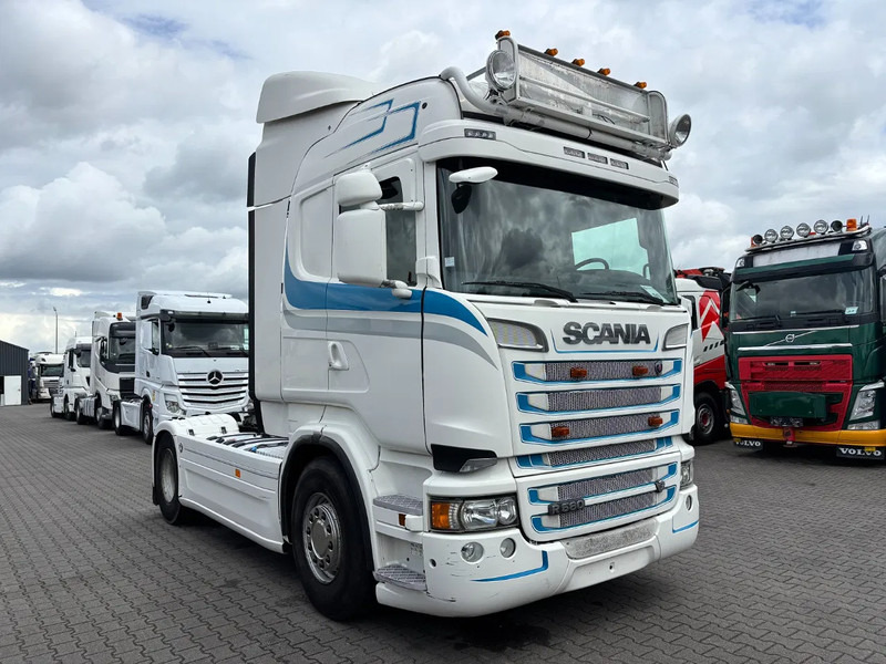 Scania R560 V8 Highline Euro 5 Retarder - Vilcējs: foto 2 Scania R560 V8 Highline Euro 5 Retarder - Vilcējs: foto 2