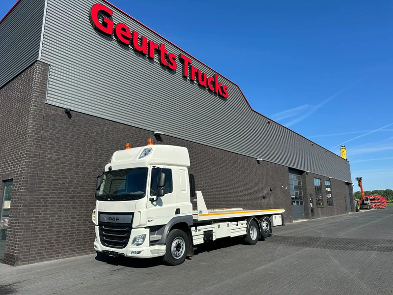 DAF CF 410 6X2 M4SN3 OPRIJWAGEN / MACHINE TRANSPORTER / PLATEAU - Autovedējs: foto 2 DAF CF 410 6X2 M4SN3 OPRIJWAGEN / MACHINE TRANSPORTER / PLATEAU - Autovedējs: foto 2