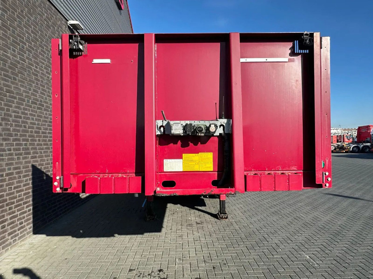 HRD SPLB 4 N. BALLAST TRAILER, 3E EN 4E ASSEN GESTUU - Bortu puspiekabe/ Platforma: foto 4 HRD SPLB 4 N. BALLAST TRAILER, 3E EN 4E ASSEN GESTUU - Bortu puspiekabe/ Platforma: foto 4