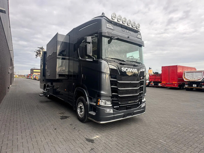 Scania 590S 6x2*4 STX 3x pop out - V8 - Demo/New - Full spec - - Kemperis: foto 5 Scania 590S 6x2*4 STX 3x pop out - V8 - Demo/New - Full spec - - Kemperis: foto 5