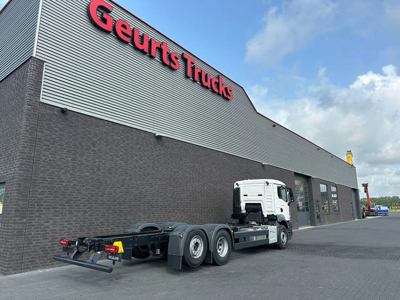 MAN TGS 26.480 6X2-4 BL CHASSIS CABINE (NIEUW) - Šasija kravas automašīna: foto 3 MAN TGS 26.480 6X2-4 BL CHASSIS CABINE (NIEUW) - Šasija kravas automašīna: foto 3