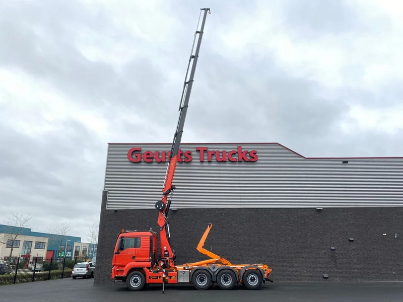 MAN TGS 35.480 8X4 TRIDEM + 20 TON HAAKARM + HMF 3220-K6 KRAAN/KRAN/CRANE/GRUA - Pacēlājs ar āķi, Kravas auto ar manipulatoru: foto 4 MAN TGS 35.480 8X4 TRIDEM + 20 TON HAAKARM + HMF 3220-K6 KRAAN/KRAN/CRANE/GRUA - Pacēlājs ar āķi, Kravas auto ar manipulatoru: foto 4