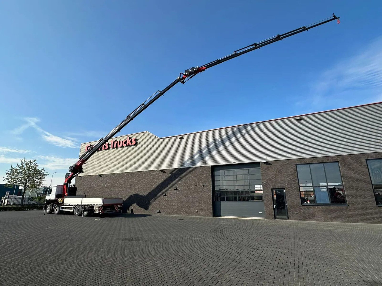 Mercedes-Benz Arocs 3251 8X2 + HMF 7020-K7 FJ 1400-K6 KRAAN/KR - Kravas auto ar manipulatoru: foto 3 Mercedes-Benz Arocs 3251 8X2 + HMF 7020-K7 FJ 1400-K6 KRAAN/KR - Kravas auto ar manipulatoru: foto 3