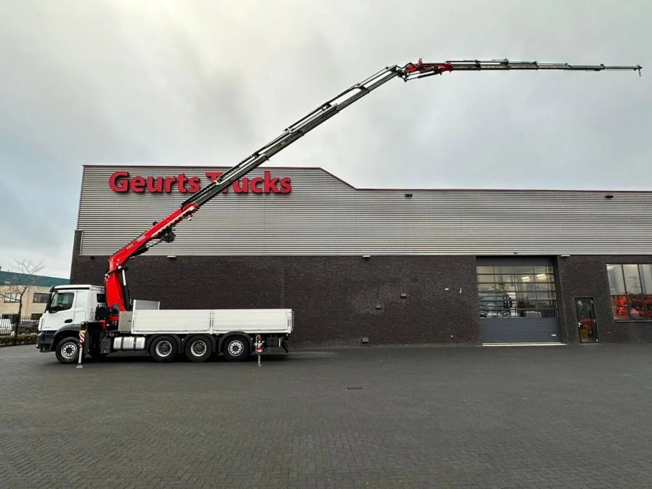 Mercedes-Benz Arocs 3646 L 8X4 + FASSI F545RA.2.26 XE-DYNAMIC - Kravas auto ar manipulatoru: foto 1 Mercedes-Benz Arocs 3646 L 8X4 + FASSI F545RA.2.26 XE-DYNAMIC - Kravas auto ar manipulatoru: foto 1