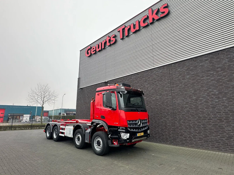 Mercedes-Benz Arocs 8X4 VDL S-30-6600 HAAKARMSYSTEEM/ABROLLKIPPER/HOOKLIFT - Kravas automašīna - kabeļu sistēma: foto 5 Mercedes-Benz Arocs 8X4 VDL S-30-6600 HAAKARMSYSTEEM/ABROLLKIPPER/HOOKLIFT - Kravas automašīna - kabeļu sistēma: foto 5