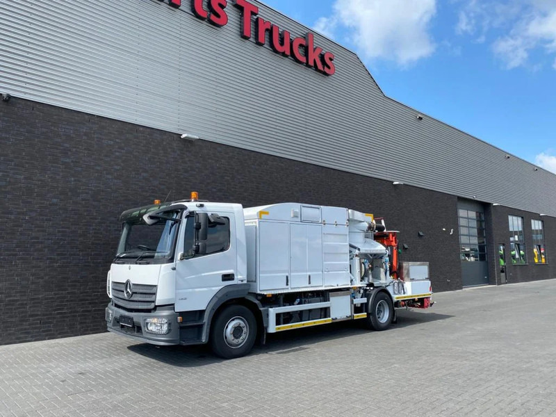 Mercedes-Benz Atego 1324 4X2 RHD + RSP ESE 13/H SAUGBAGGER/SUCTIONEXCAVATOR/GRONDZUIGER - Asenizācijas mašīna: foto 2 Mercedes-Benz Atego 1324 4X2 RHD + RSP ESE 13/H SAUGBAGGER/SUCTIONEXCAVATOR/GRONDZUIGER - Asenizācijas mašīna: foto 2