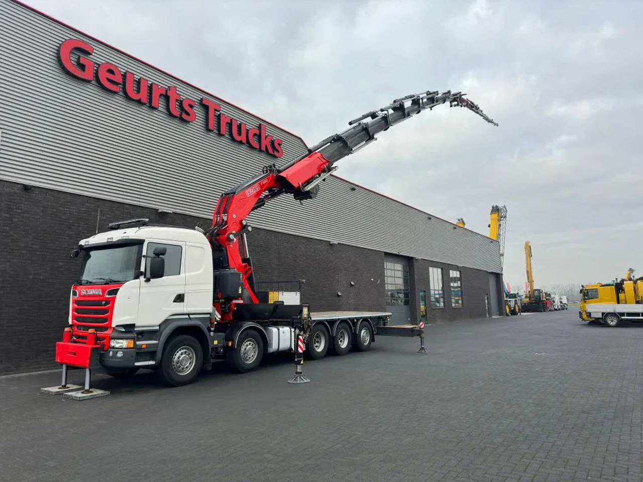 Scania R520 V8 10X4 TRIDEM + F1650RA.2.28 + JIB L816 KR - Kravas auto ar manipulatoru: foto 2 Scania R520 V8 10X4 TRIDEM + F1650RA.2.28 + JIB L816 KR - Kravas auto ar manipulatoru: foto 2