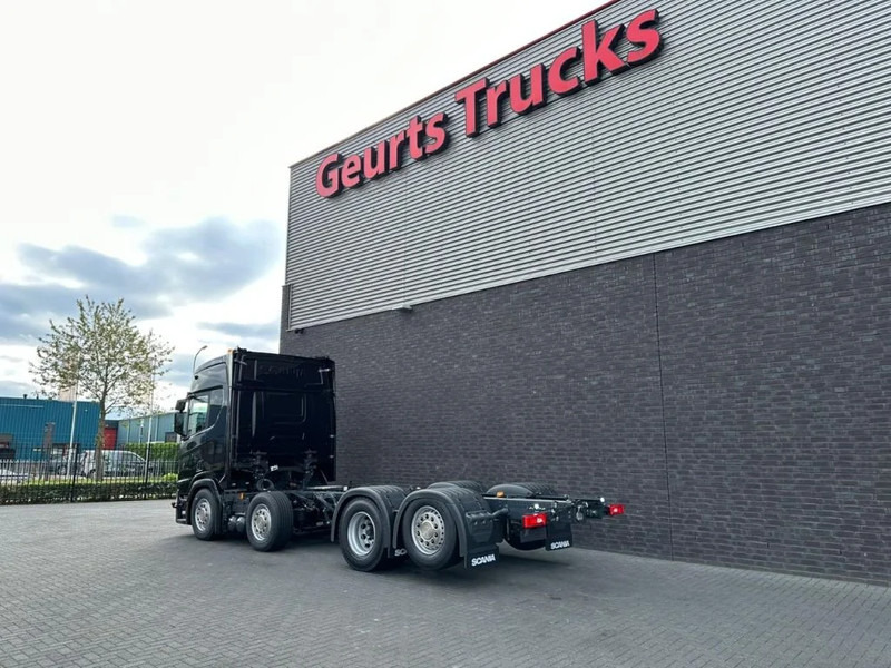 Scania R540 NGS 8X2 CHASSIS NIEUW/NEUE/NEW FULL OPTIONS 4X IN STOCK !!! - Šasija kravas automašīna: foto 3 Scania R540 NGS 8X2 CHASSIS NIEUW/NEUE/NEW FULL OPTIONS 4X IN STOCK !!! - Šasija kravas automašīna: foto 3