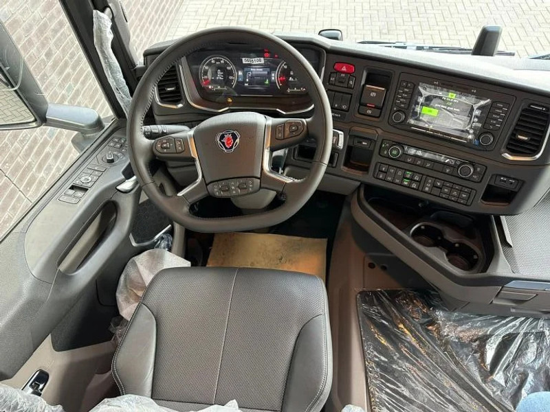 Scania R540 NGS 8X2 CHASSIS NIEUW/NEUE/NEW FULL OPTIONS 4X IN STOCK !!! līzingu Scania R540 NGS 8X2 CHASSIS NIEUW/NEUE/NEW FULL OPTIONS 4X IN STOCK !!!: foto 19