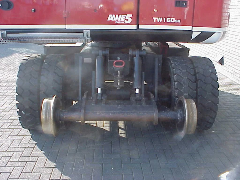 Terex TW 160 SR RAILWAY EXAVATOR - Riteņu ekskavators: foto 3 Terex TW 160 SR RAILWAY EXAVATOR - Riteņu ekskavators: foto 3