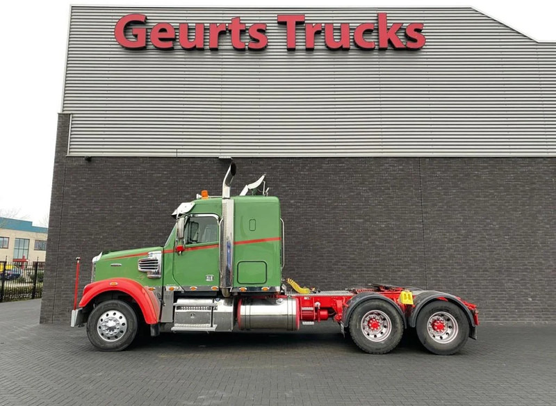 Freightliner CORONADA 6X4 EURO 6 TREKKER/TRACTOR/SATTELZUGMASCHINE/SHOWTRUCK - Vilcējs: foto 1 Freightliner CORONADA 6X4 EURO 6 TREKKER/TRACTOR/SATTELZUGMASCHINE/SHOWTRUCK - Vilcējs: foto 1