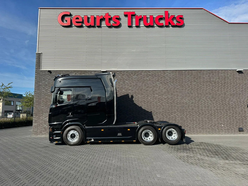 Scania S660 V8 6X2 LONGLINE SPECIAL INTERIOR BUFFL TREKKER MET HYDRAULIEK / SATTELZUG / TRACTOR UNIT / CAMIÓN - Vilcējs: foto 1 Scania S660 V8 6X2 LONGLINE SPECIAL INTERIOR BUFFL TREKKER MET HYDRAULIEK / SATTELZUG / TRACTOR UNIT / CAMIÓN - Vilcējs: foto 1