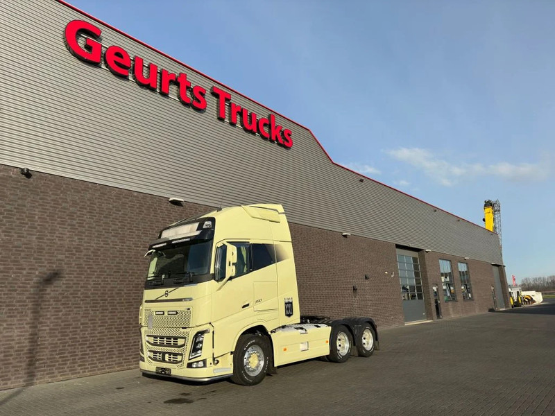 Volvo FH 16.750 6X4 XXL CABINE TREKKER/SZM/TRACTOR - Vilcējs: foto 2 Volvo FH 16.750 6X4 XXL CABINE TREKKER/SZM/TRACTOR - Vilcējs: foto 2