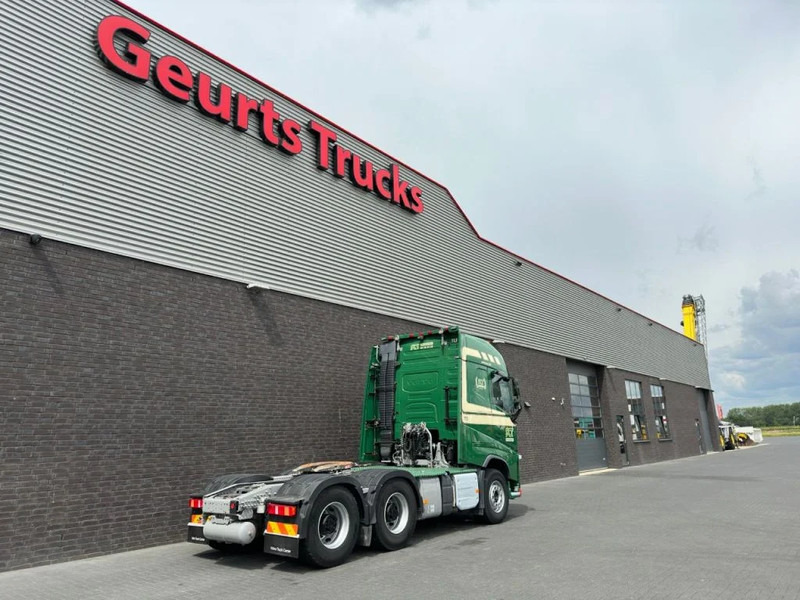 Volvo FH 500 6X4 TREKKER/TRACTOR/SZM EURO 6 HYDRAULIC - Vilcējs: foto 5 Volvo FH 500 6X4 TREKKER/TRACTOR/SZM EURO 6 HYDRAULIC - Vilcējs: foto 5
