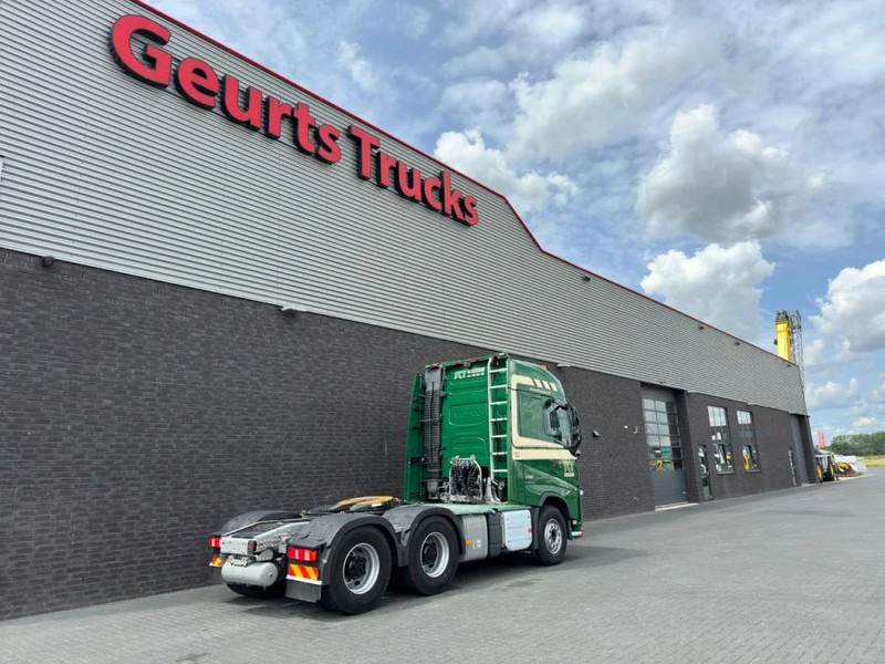Volvo FH 500 6X4 TREKKER/TRACTOR/SZM EURO 6 HYDRAULIC - Vilcējs: foto 5 Volvo FH 500 6X4 TREKKER/TRACTOR/SZM EURO 6 HYDRAULIC - Vilcējs: foto 5