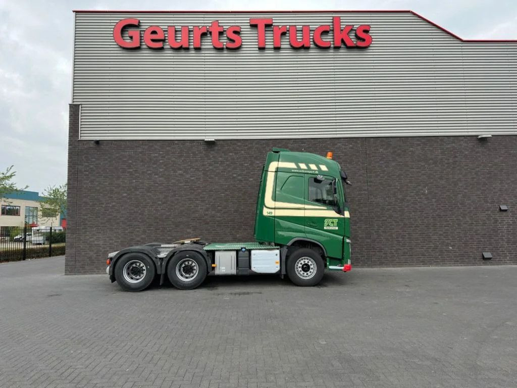 Volvo FH 500 6X4 TREKKER/TRACTOR/SZM EURO 6 HYDRAULIC - Vilcējs: foto 4 Volvo FH 500 6X4 TREKKER/TRACTOR/SZM EURO 6 HYDRAULIC - Vilcējs: foto 4