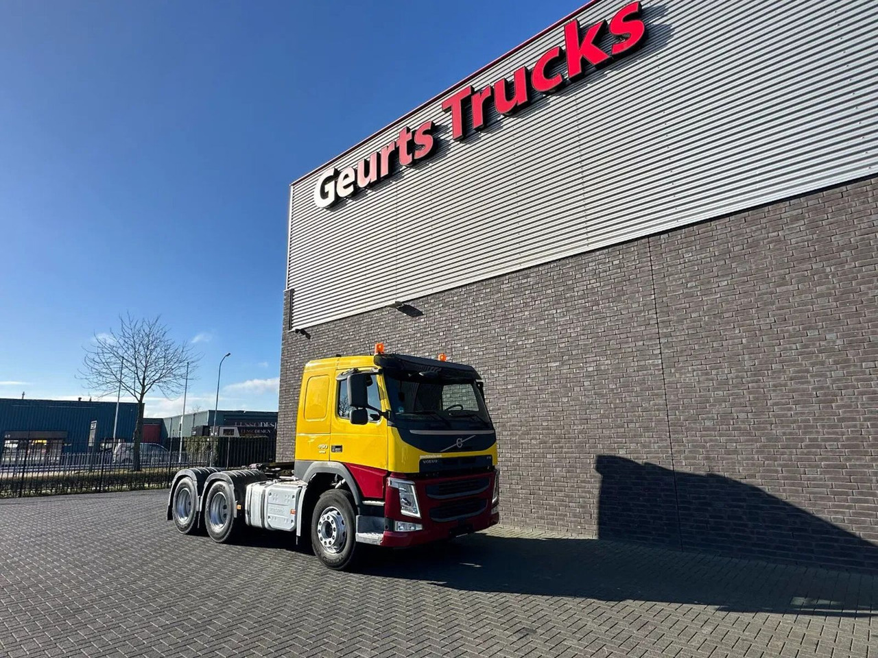 Volvo FM 450 6X4 HYDRAULIEK WEINIG KM!!! NIEDRIGE KM!! - Vilcējs: foto 5 Volvo FM 450 6X4 HYDRAULIEK WEINIG KM!!! NIEDRIGE KM!! - Vilcējs: foto 5