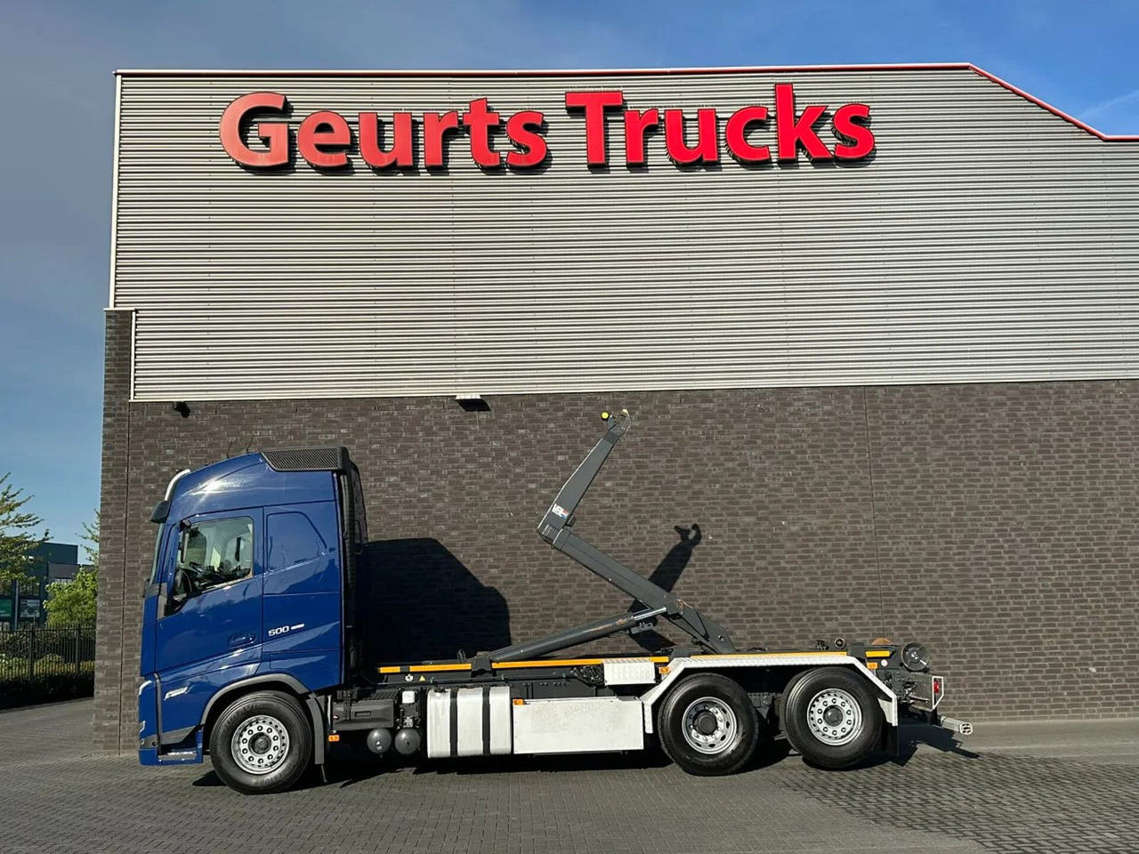 Volvo FH 500 6X2 VDL S-21-6400 HAAKARM / ABROLLKIPPER/ - Pacēlājs ar āķi: foto 1 Volvo FH 500 6X2 VDL S-21-6400 HAAKARM / ABROLLKIPPER/ - Pacēlājs ar āķi: foto 1