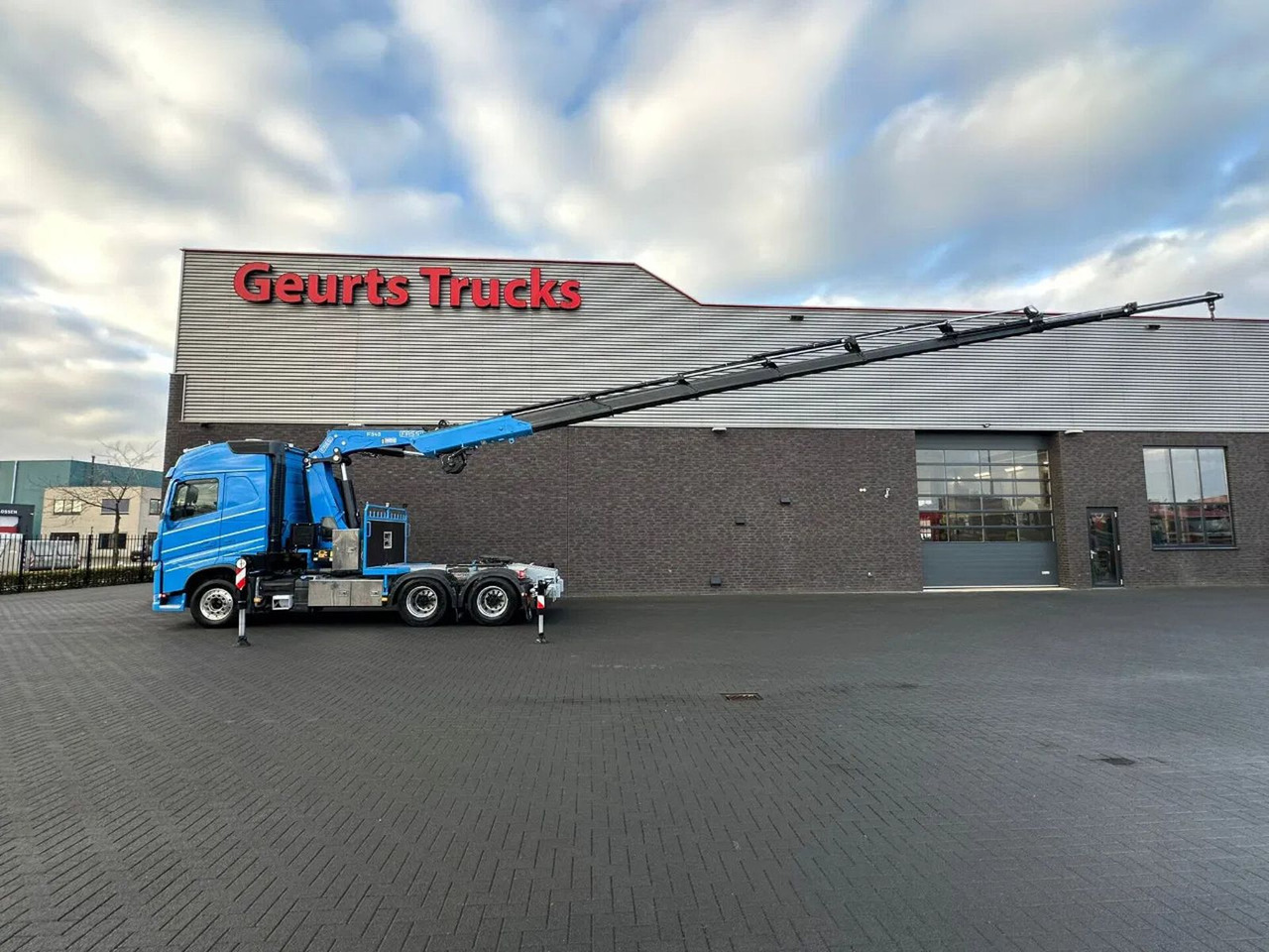 Volvo FH 540 6X4 + FASSI F545RA.2.28 KRAAN/KRAN/CRANE/ - Kravas auto ar manipulatoru: foto 4 Volvo FH 540 6X4 + FASSI F545RA.2.28 KRAAN/KRAN/CRANE/ - Kravas auto ar manipulatoru: foto 4
