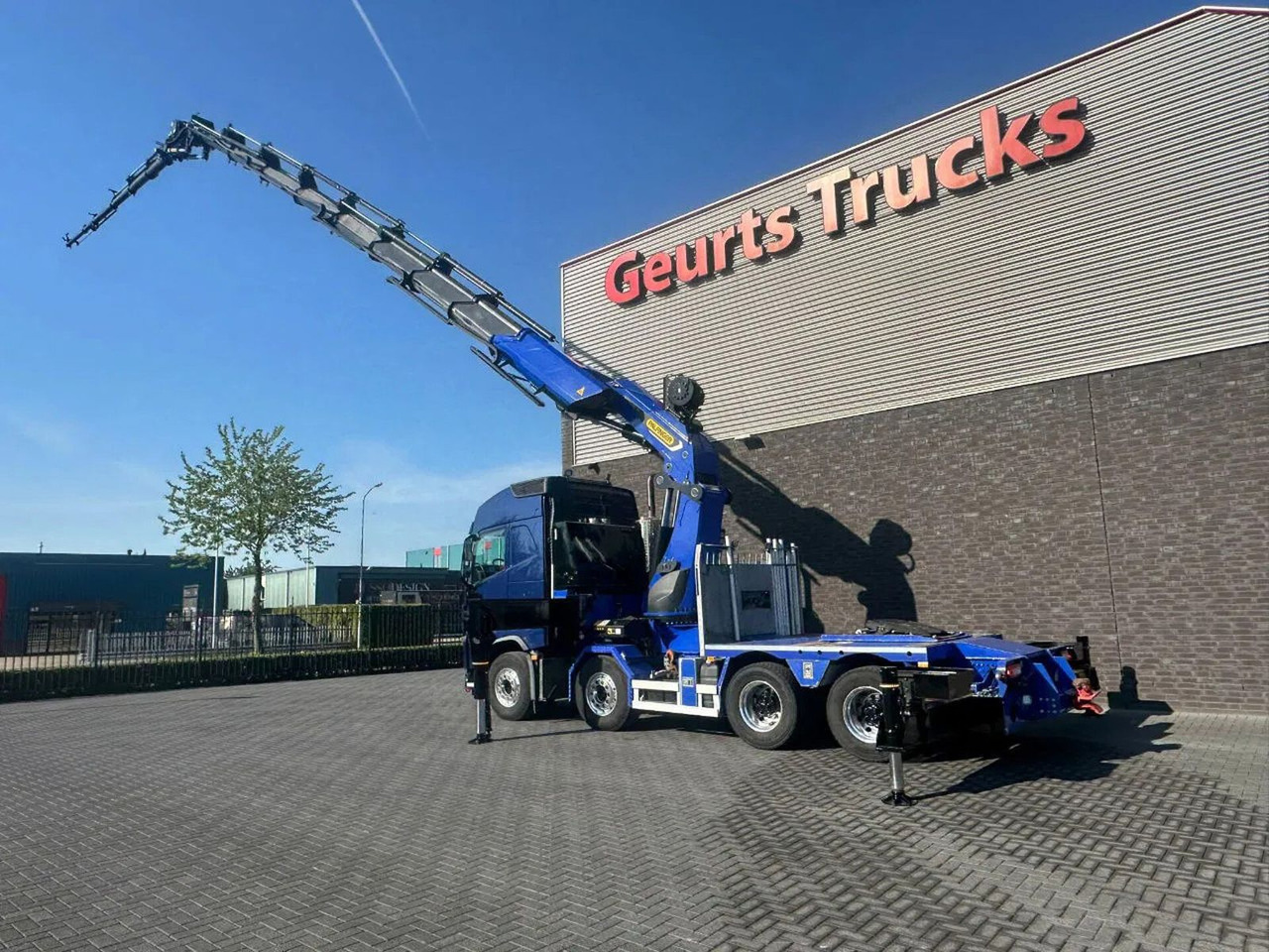 Volvo FH 540 8X4 TREKKER / BAKWAGEN MET PALFINGER PK13 - Kravas auto ar manipulatoru: foto 4 Volvo FH 540 8X4 TREKKER / BAKWAGEN MET PALFINGER PK13 - Kravas auto ar manipulatoru: foto 4