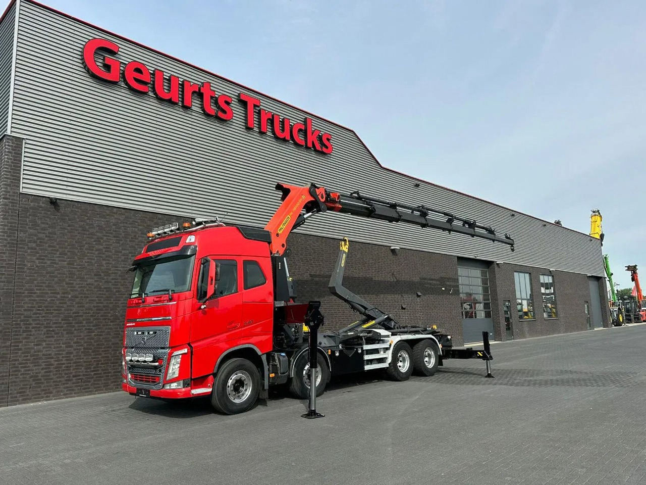 Volvo FH 540 8X4F R PK78002-SH KRAAN / KRAN / CRANE + - Pacēlājs ar āķi, Kravas auto ar manipulatoru: foto 2 Volvo FH 540 8X4F R PK78002-SH KRAAN / KRAN / CRANE + - Pacēlājs ar āķi, Kravas auto ar manipulatoru: foto 2