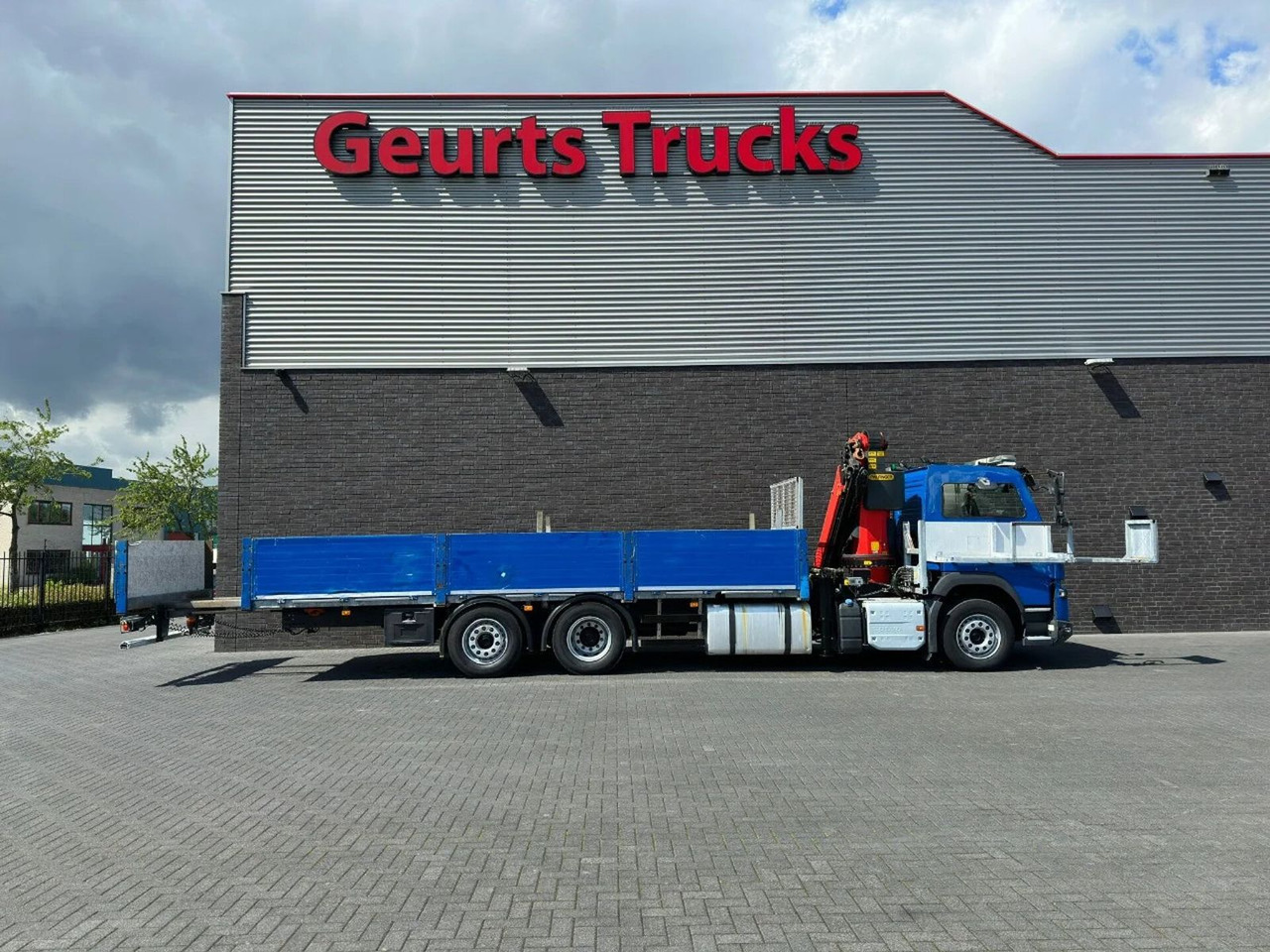 Volvo FMX 420 6X2 + PALFINGER PK 23002-SH C KRAAN/KRAN - Kravas auto ar manipulatoru: foto 2 Volvo FMX 420 6X2 + PALFINGER PK 23002-SH C KRAAN/KRAN - Kravas auto ar manipulatoru: foto 2