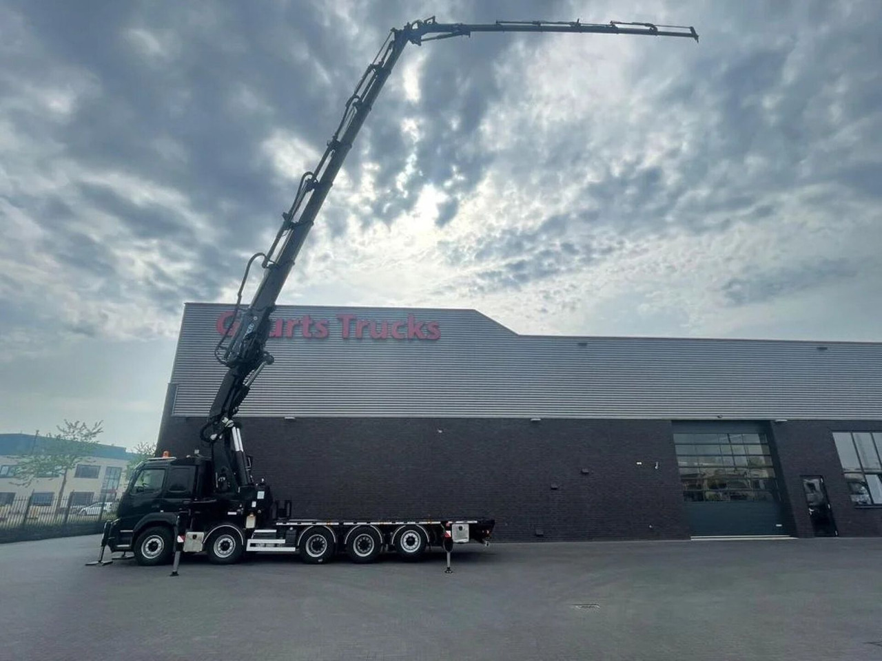 Volvo FMX 540 10X4 + EFFER 1255/7S + JIB 6S HD KRAAN/K - Kravas auto ar manipulatoru: foto 3 Volvo FMX 540 10X4 + EFFER 1255/7S + JIB 6S HD KRAAN/K - Kravas auto ar manipulatoru: foto 3