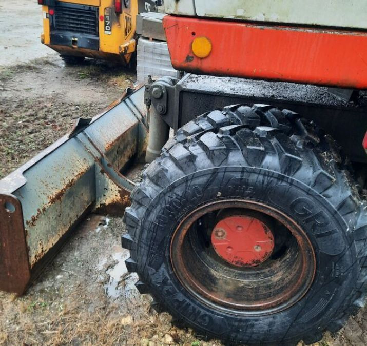 LIEBHERR A 904 - Riteņu ekskavators: foto 2 LIEBHERR A 904 - Riteņu ekskavators: foto 2