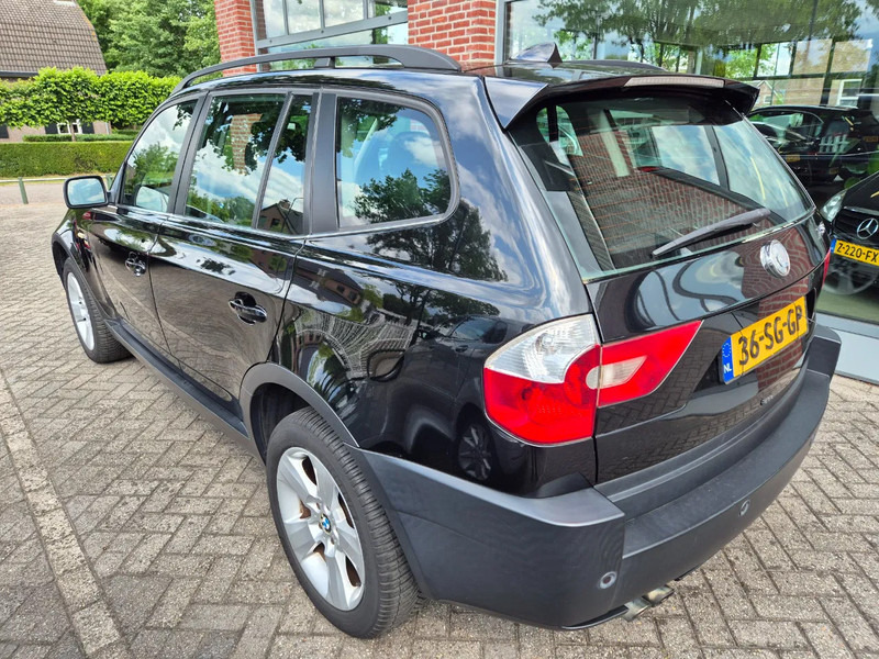 BMW X3 Automaat 6 cil. - Vieglā automašīna: foto 4 BMW X3 Automaat 6 cil. - Vieglā automašīna: foto 4