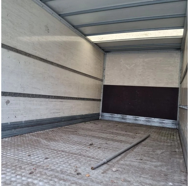 Iveco ML75 E18 manual gearbox. 180 pk met laadklep - Kravas automašīna ar slēgto virsbūvi: foto 3 Iveco ML75 E18 manual gearbox. 180 pk met laadklep - Kravas automašīna ar slēgto virsbūvi: foto 3