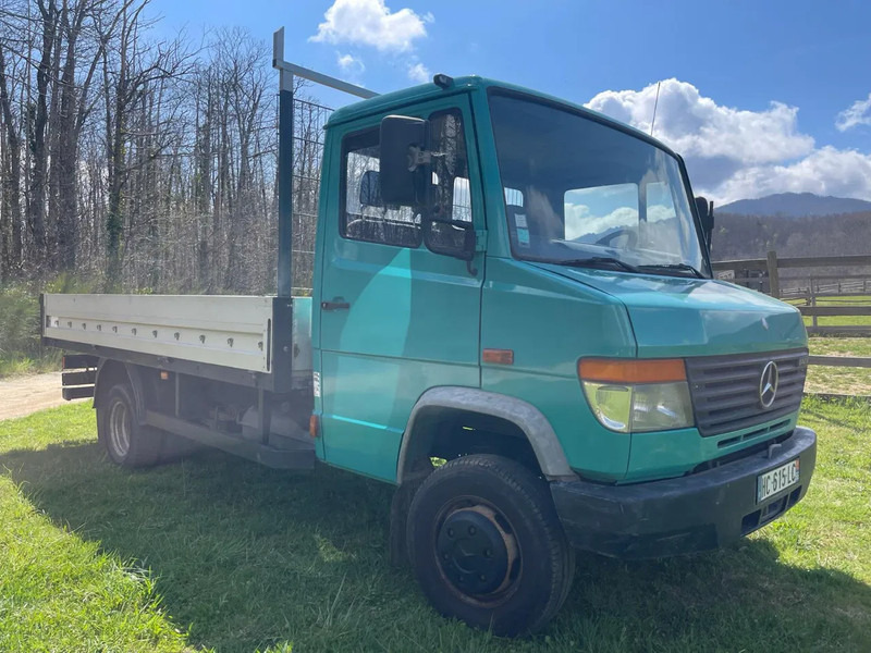Mercedes-Benz 612 MANUEL gearbox - Kravas automašīna ar slēgto virsbūvi: foto 3 Mercedes-Benz 612 MANUEL gearbox - Kravas automašīna ar slēgto virsbūvi: foto 3