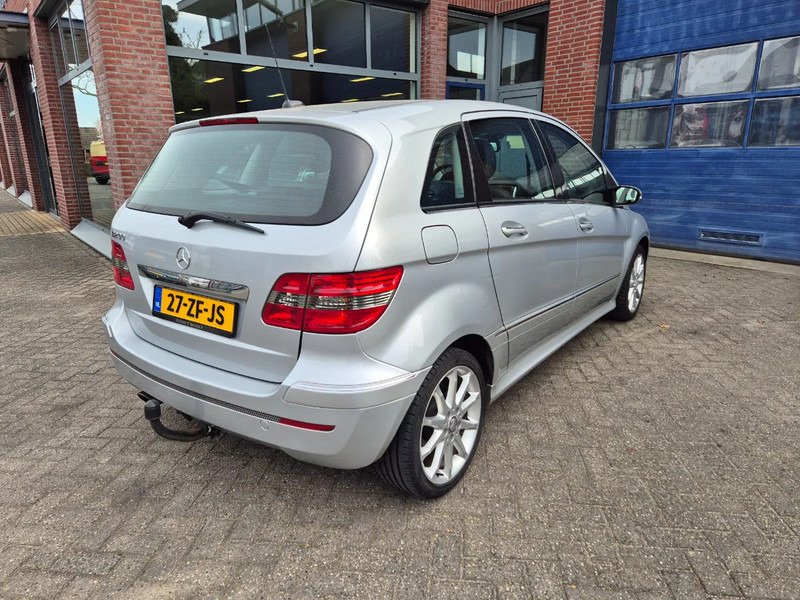 Mercedes-Benz B-Klasse 200 Automaat.trekhaak. - Vieglā automašīna: foto 3 Mercedes-Benz B-Klasse 200 Automaat.trekhaak. - Vieglā automašīna: foto 3