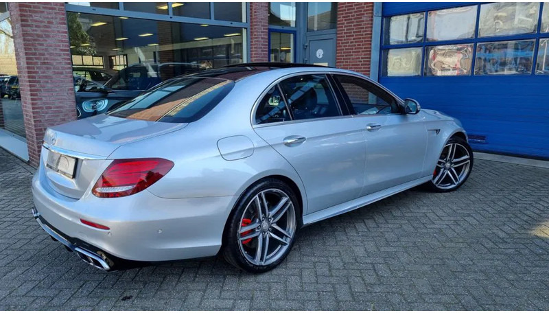 Mercedes-Benz E-Klasse 63 S, 4 Matic AMG..... Premium plus. - Sedans: foto 3 Mercedes-Benz E-Klasse 63 S, 4 Matic AMG..... Premium plus. - Sedans: foto 3