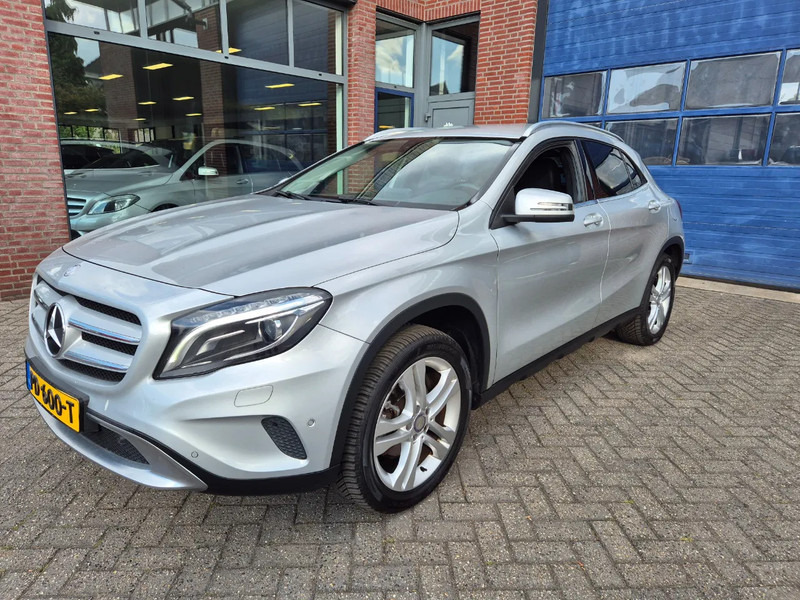 Mercedes-Benz GLA 200 automaat Prestige - Vieglā automašīna: foto 1 Mercedes-Benz GLA 200 automaat Prestige - Vieglā automašīna: foto 1