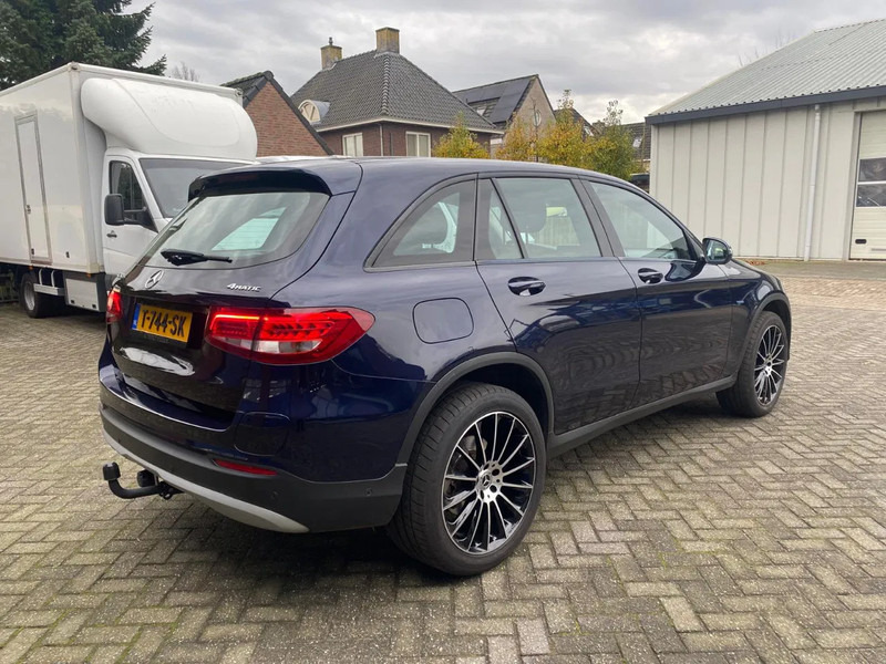 Mercedes-Benz GLC. 4 matic. 350E benzine /Hybrid - SUV: foto 4 Mercedes-Benz GLC. 4 matic. 350E benzine /Hybrid - SUV: foto 4