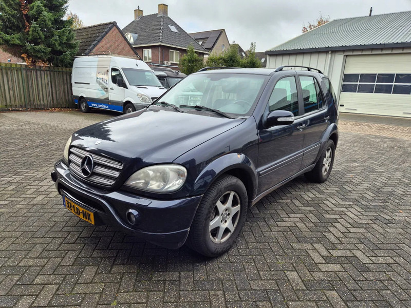 Mercedes-Benz M-Klasse ML 320 autom AMG - Vieglā automašīna: foto 1 Mercedes-Benz M-Klasse ML 320 autom AMG - Vieglā automašīna: foto 1
